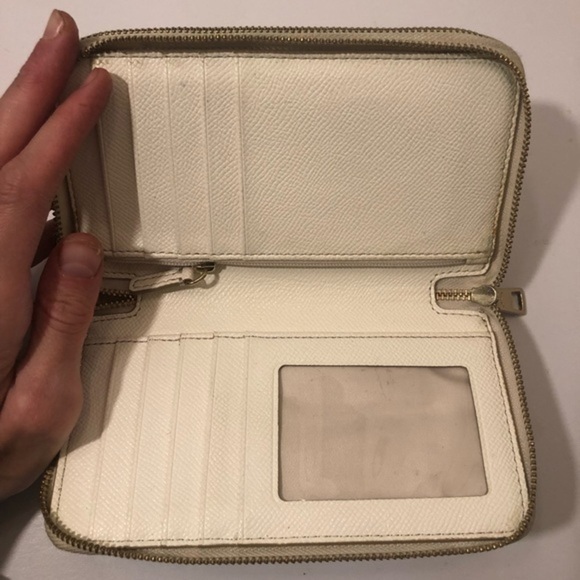 Coach debossed creamy white double zipper wristlet